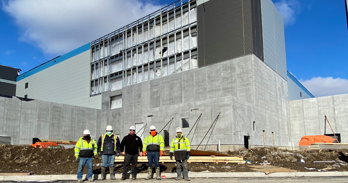 Carpenters Build One of The Largest Amazon Warehouses in the World - NASRCC